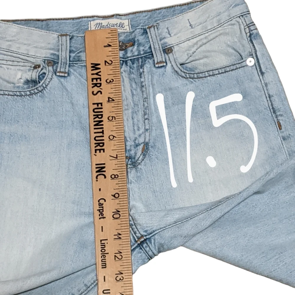 Madewell The perfect summer C2819 Light wash high rise mom cotton jean size 27